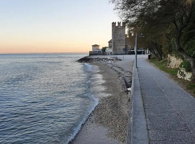 Bed & Breakfast La Lampara 3*