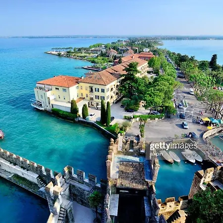 La Lampara Bed & Breakfast